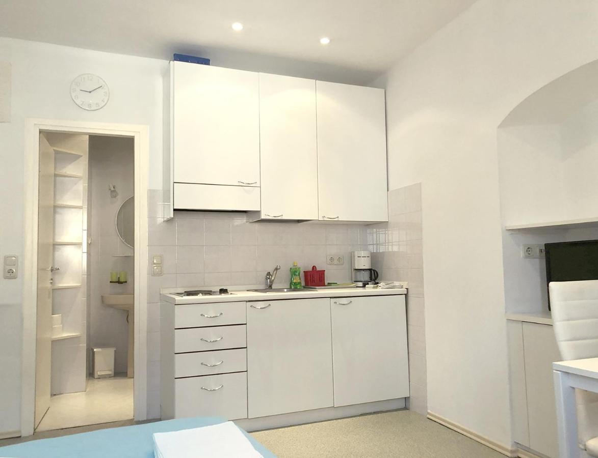 Placa Apartment *